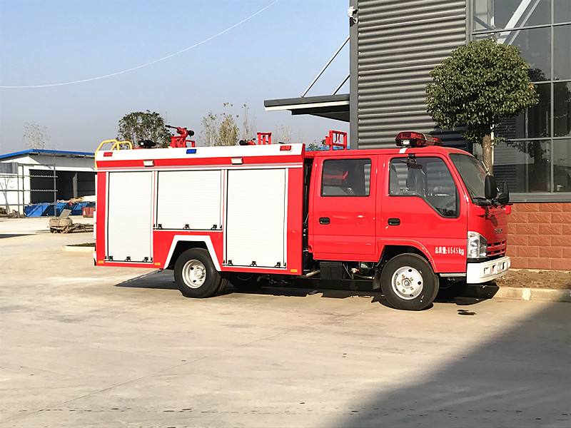 五十鈴2噸小型消防車