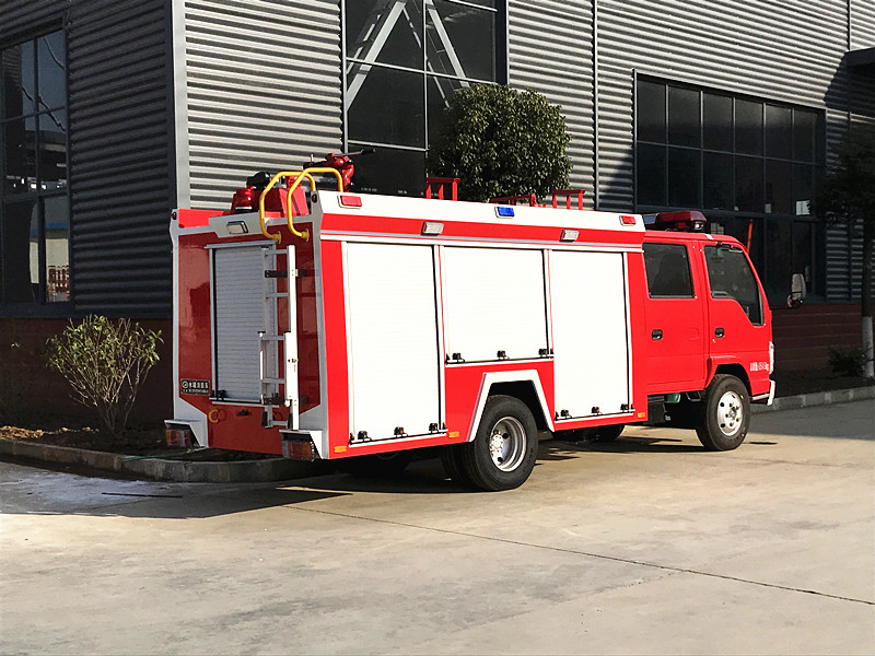 五十鈴2噸小型消防車