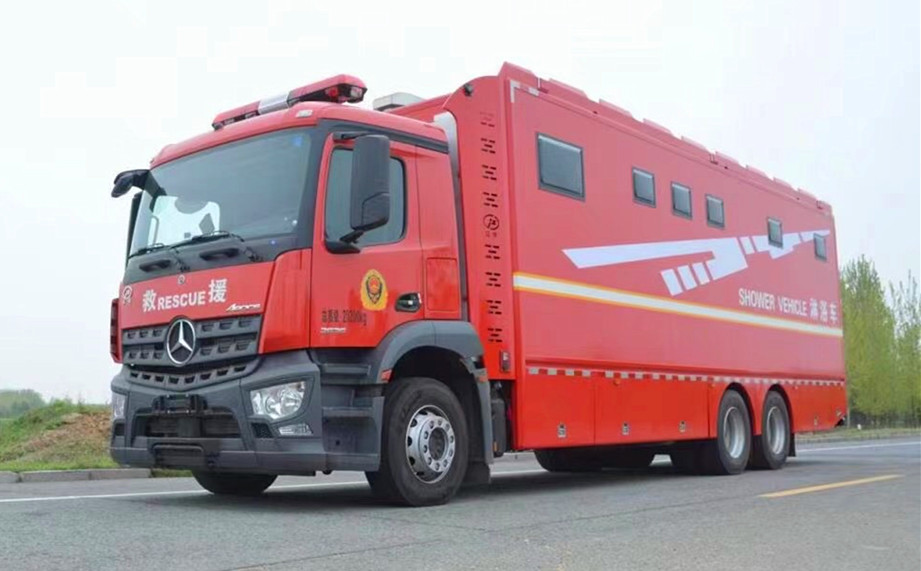 2021款消防淋浴車生產(chǎn)廠家與產(chǎn)品介紹